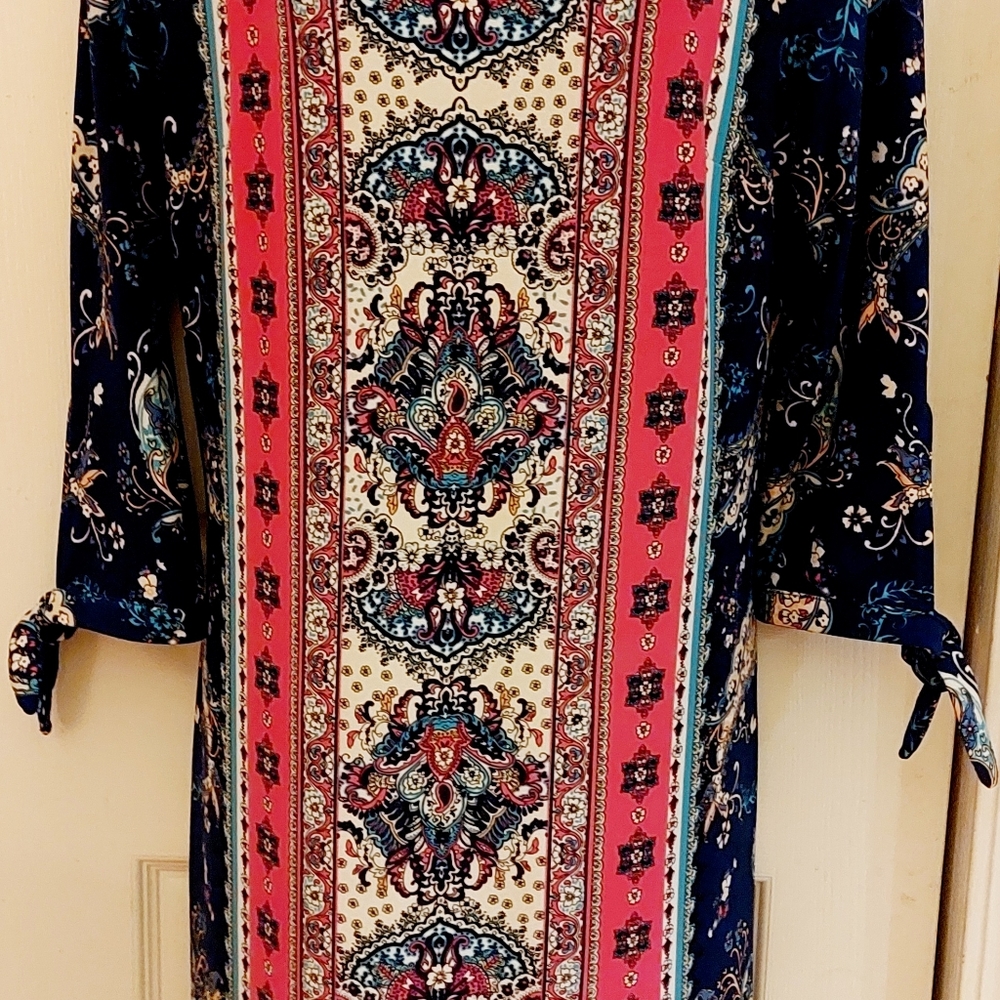 CHICO'S MULTI-COLOR SHIFT DRESS